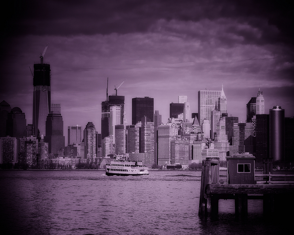 Ny in purple